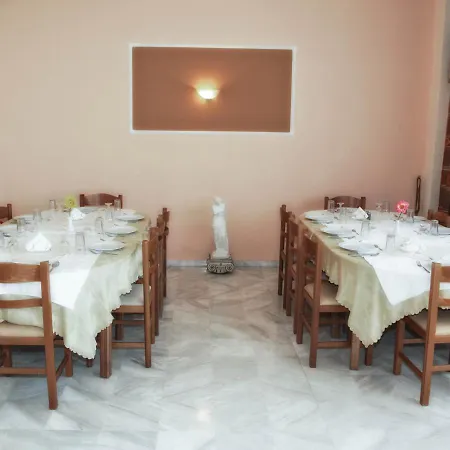 Alexiou Hotel 3*