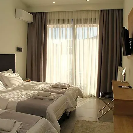 Hotel Alexiou