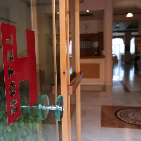 Alexiou Hotel 3*
